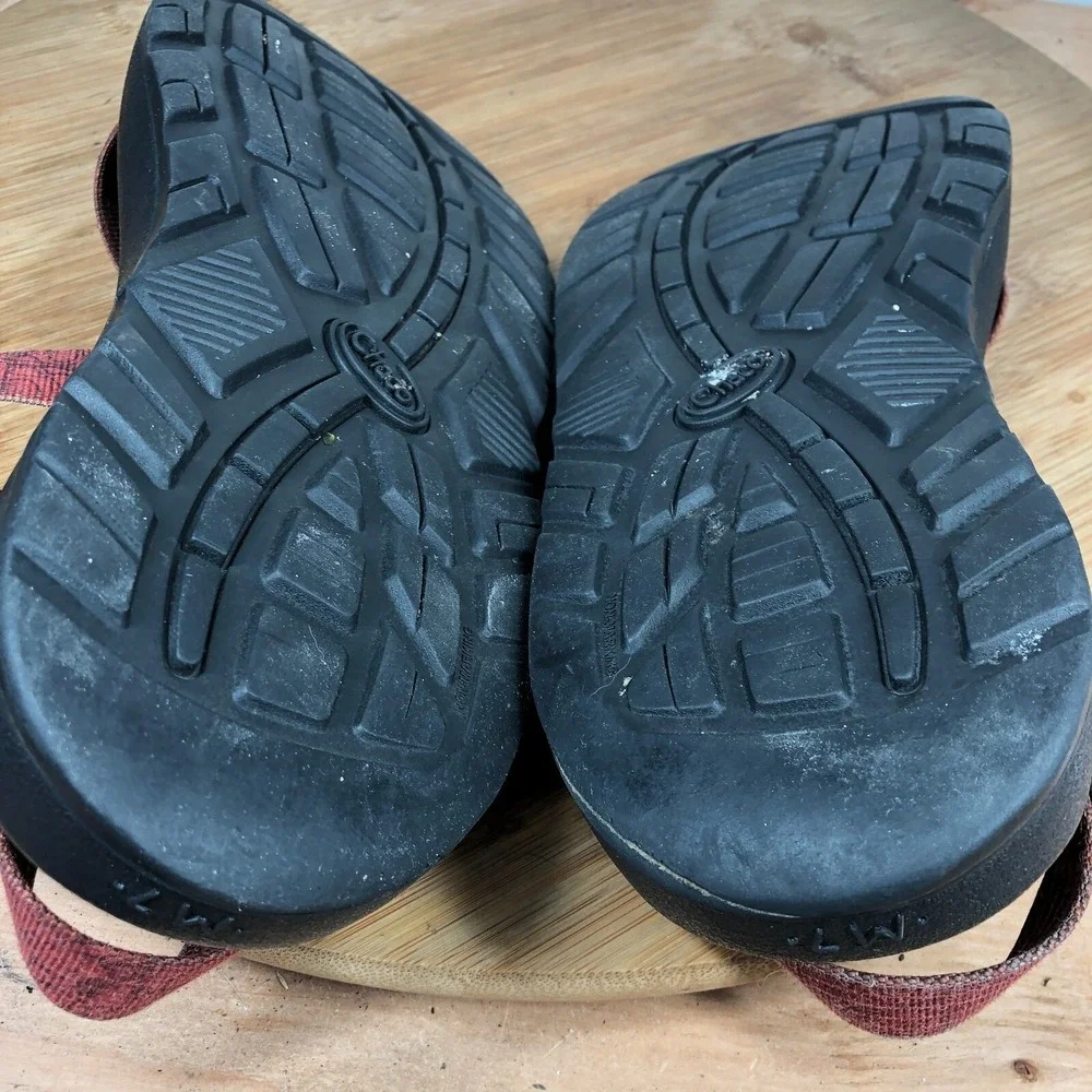 Chaco Z2 Classic mens size 7 shoes red black athletic hiking water sandals